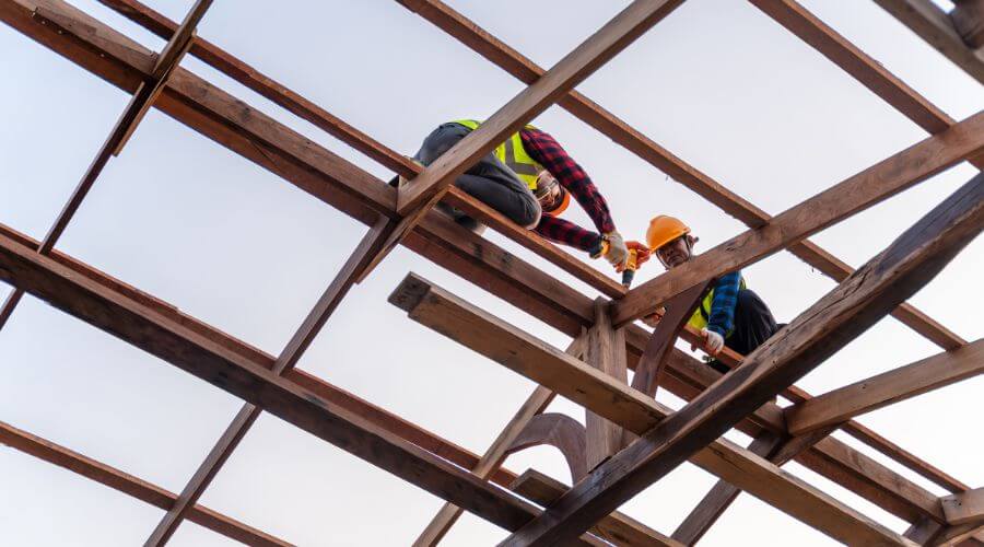 Professional gutter cleaning services in Christiansburg, OH